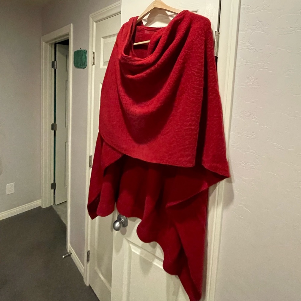 Icelandic wool cape, red, once size. Never worn.